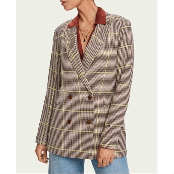 SCOTCH AND SODA
Maison Scotch Longer-Length Checked Double-Breasted Blazer - Picture 2 of 9
